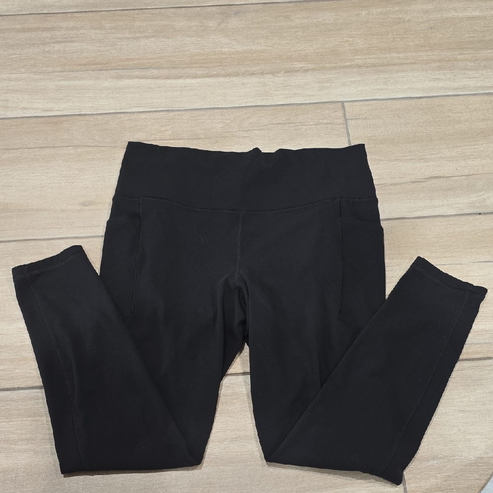 Athleta Black Salutation Stash Tights